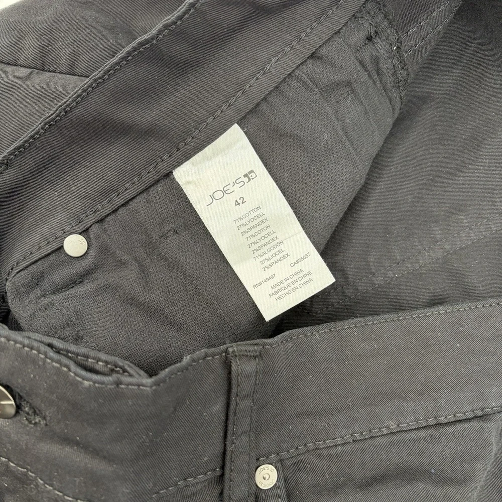 Joe's Jeans Black Chino Pants Mens Size 40Wx31.5L (Actual) Straight Work Teacher